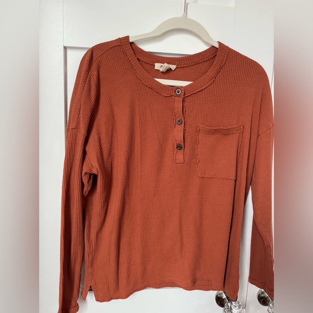 Madewell Women’s Rust Long Sleeve Henley Top size S